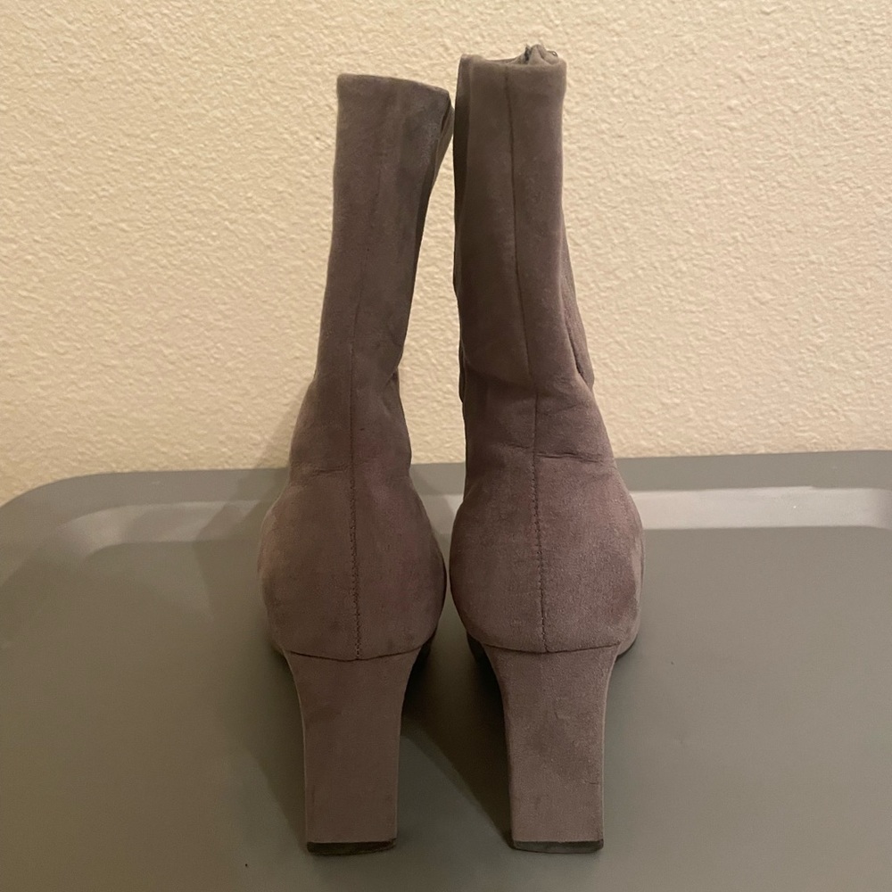 Booties - Picture 4 of 4